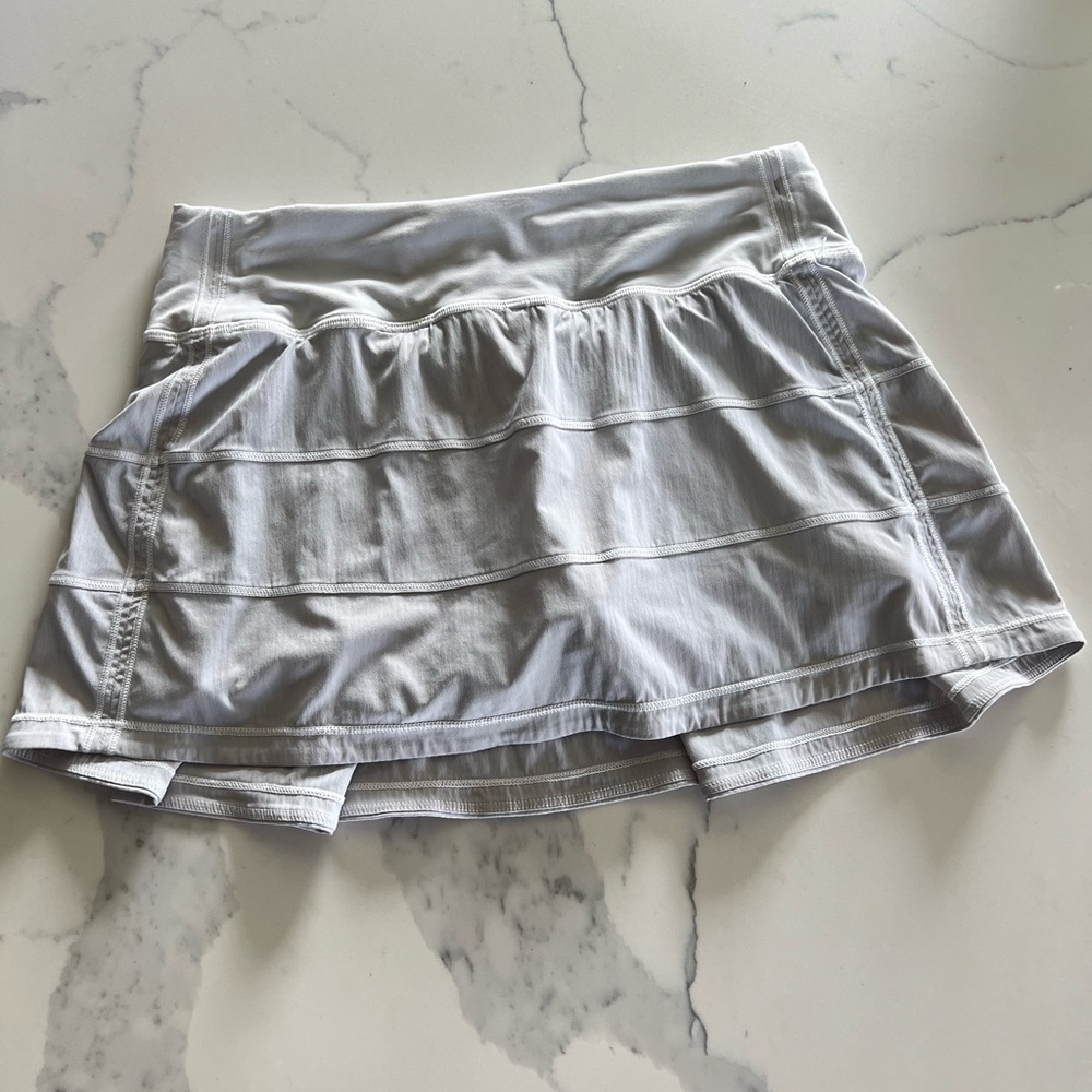 Lululemon skirt in off white size 4